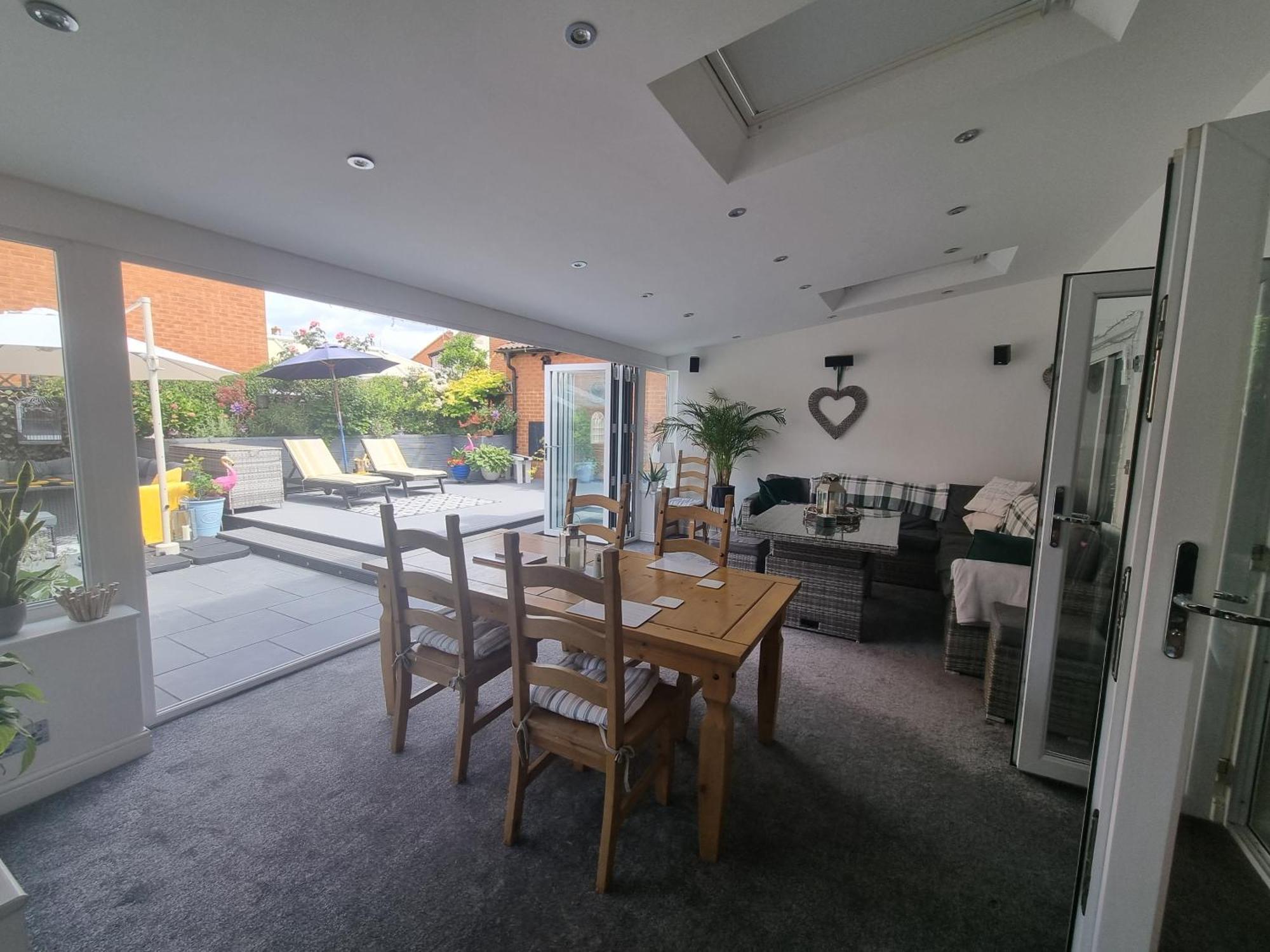 Dungarvon House B&B, Hot Tub, Garden, Summerhouse, Electric Vehicle Point , 3 Bedroom Options Weston-super-Mare Extérieur photo